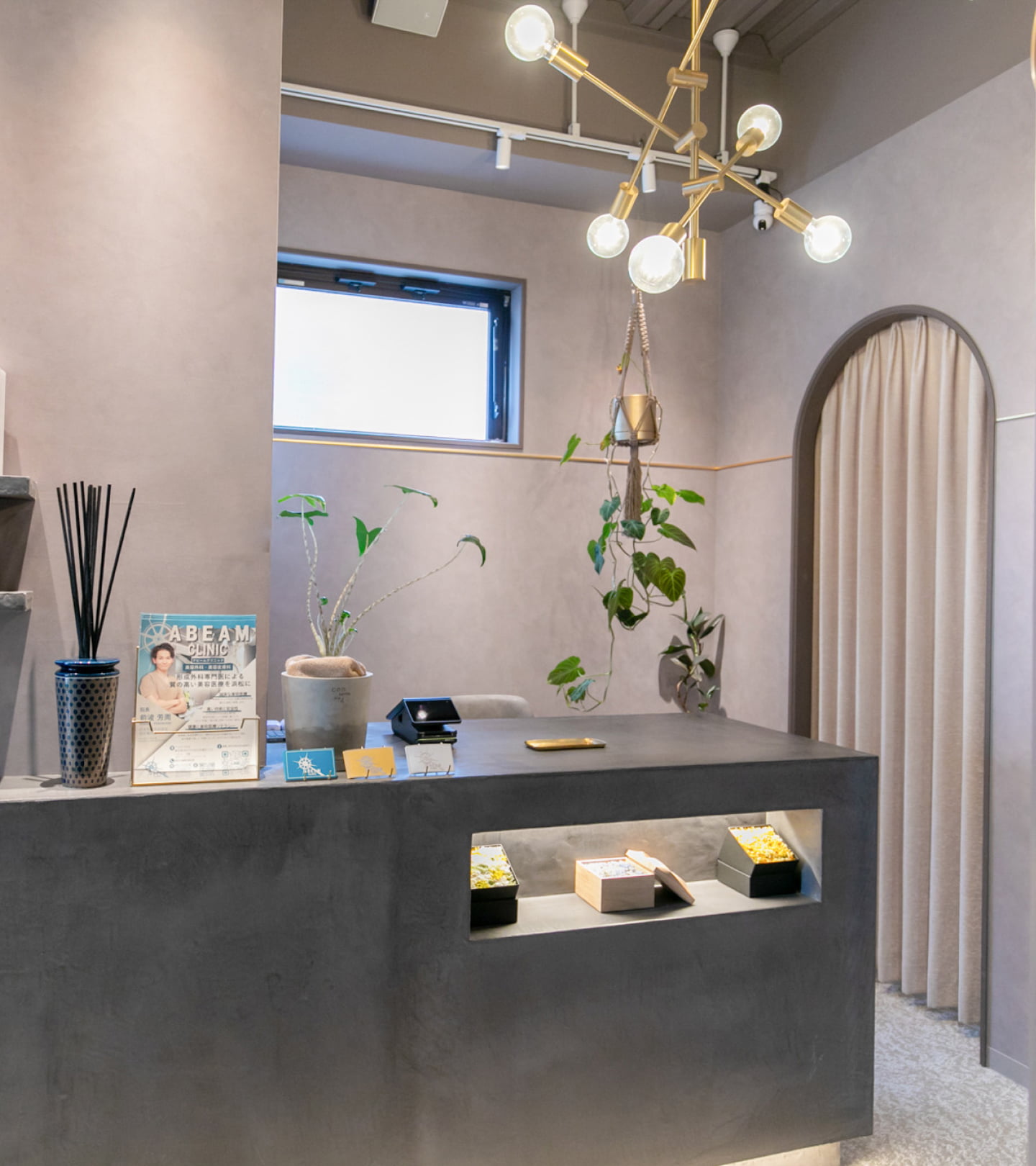 アビームクリニック受付の写真